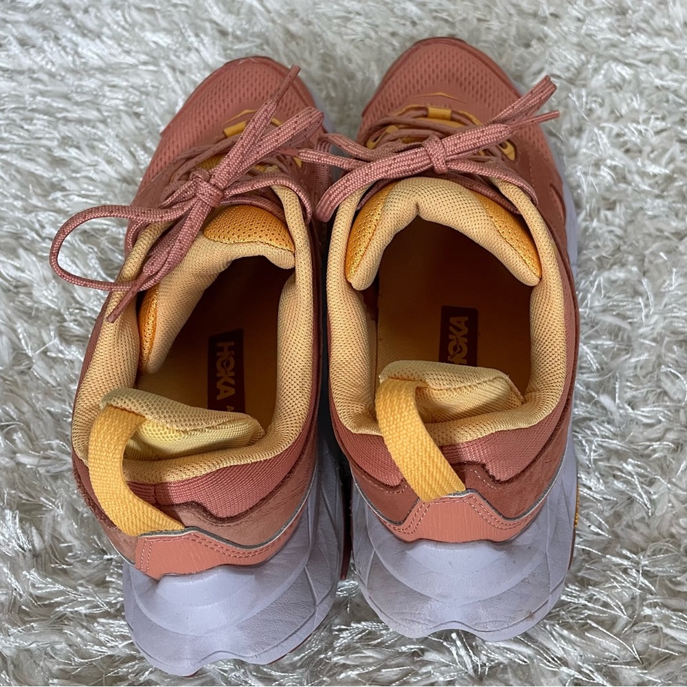 HOKA Anacapa Breeze Low Women’s Hiking Shoes in Sun Baked Amber Yellow - Picture 7 of 13